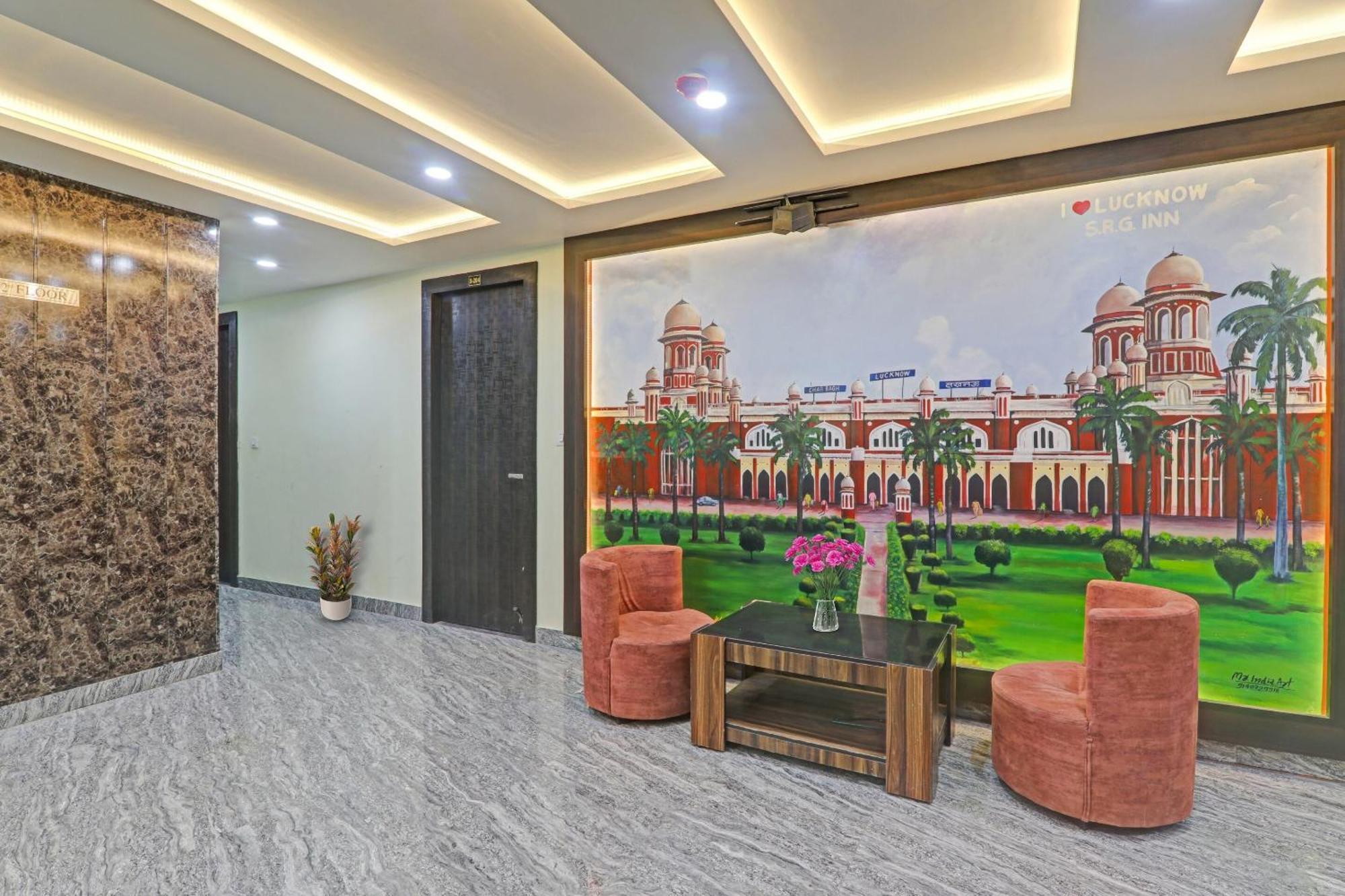 Collection O Srg Hotel Chinhat Exterior photo